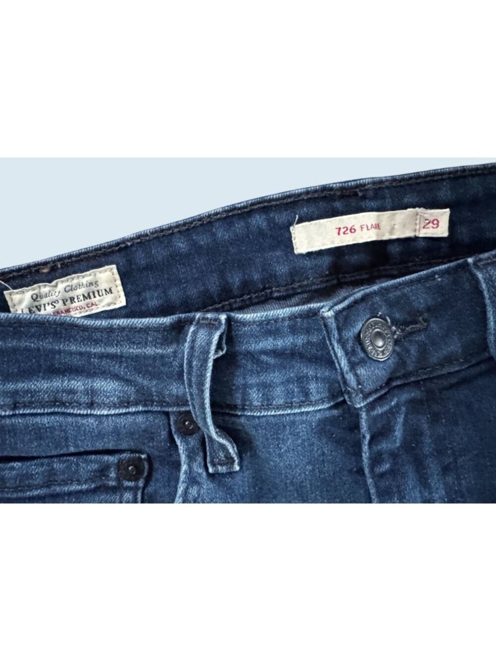 LEVI'S Premium Denim 726 Flare Dark Wash Distressed Hi Rise Jeans Sz 29 - Picture 5 of 8